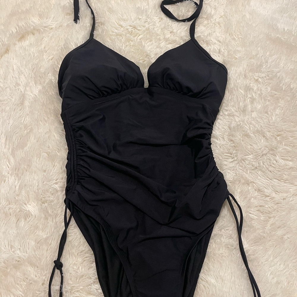 DKNY Black One Piece Swimsuit with Sweetheart Neckline and Adjustable Straps